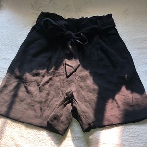 H&M High waisted Bermuda shorts.